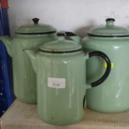 3 enamel pots