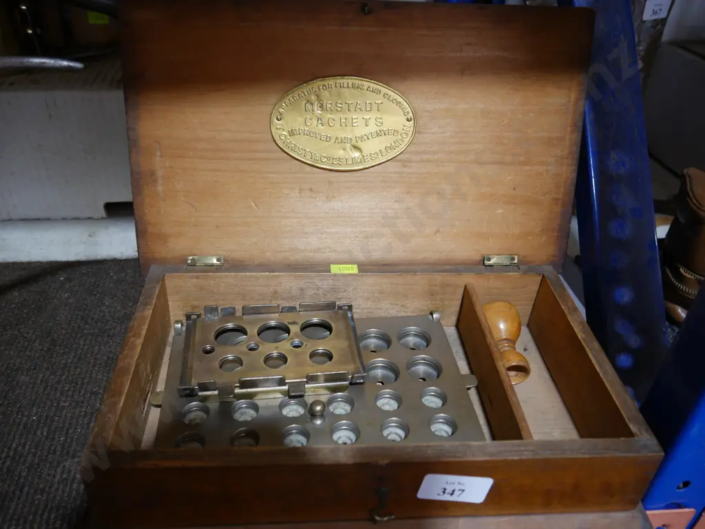 Morstadt cachet machine Image 1++