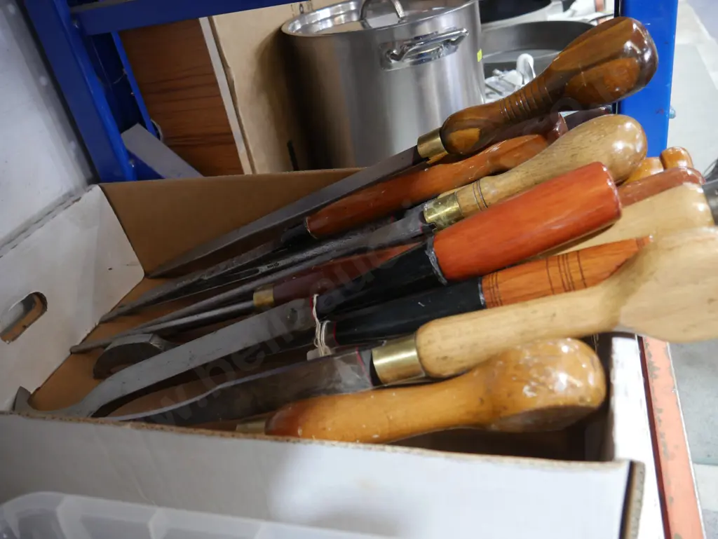 Vintage large screwdrivers etc Image 1++