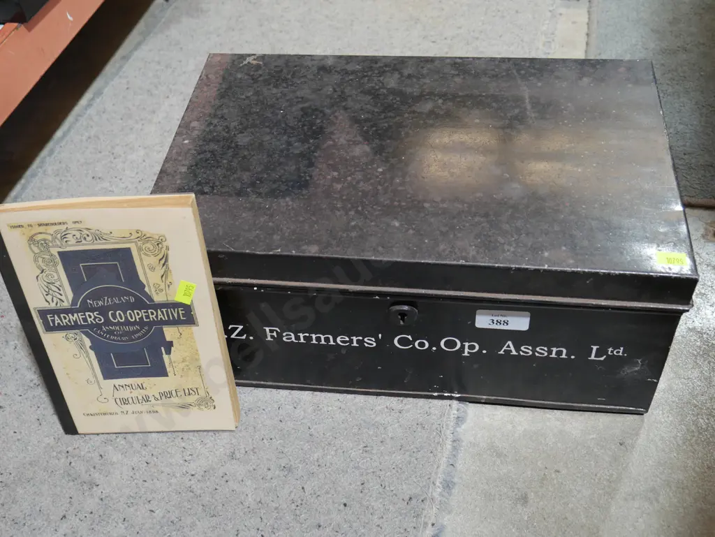 NZ farmers co-op tin box and book Image 1++