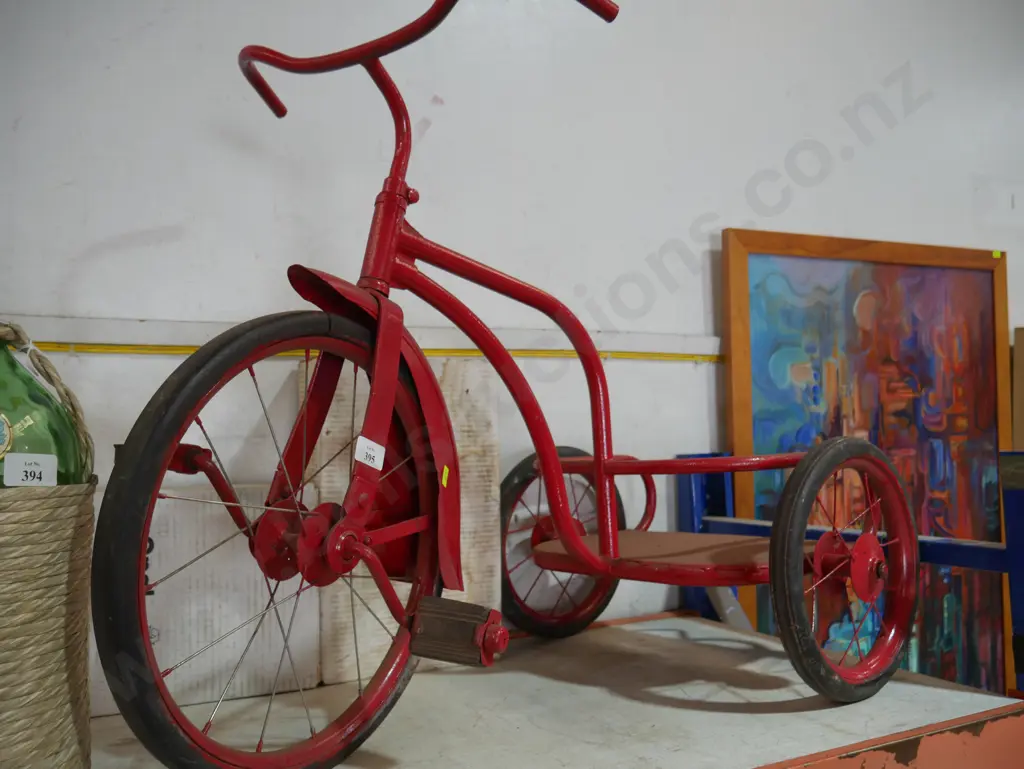 Red trike Image 1++