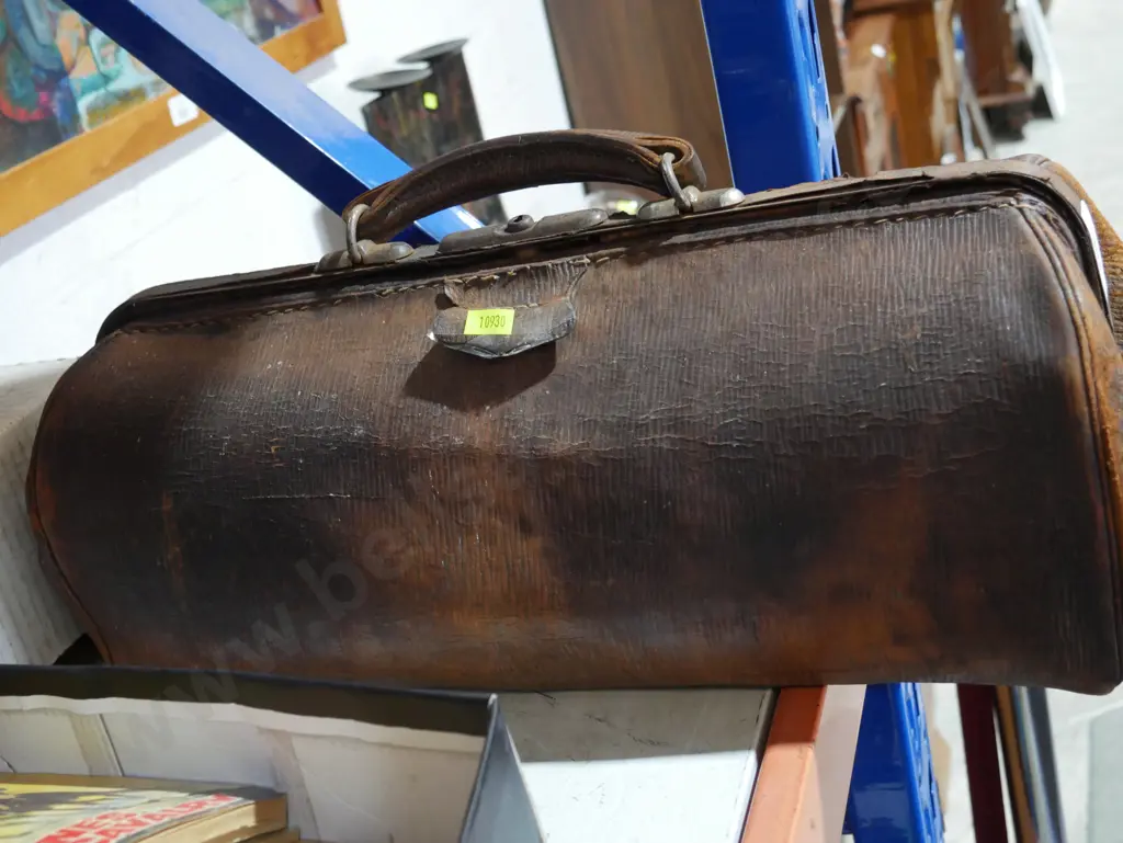 Doctors bag Image 1++