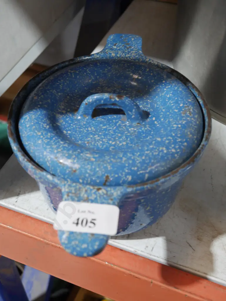 Blue casserole dish Image 1++