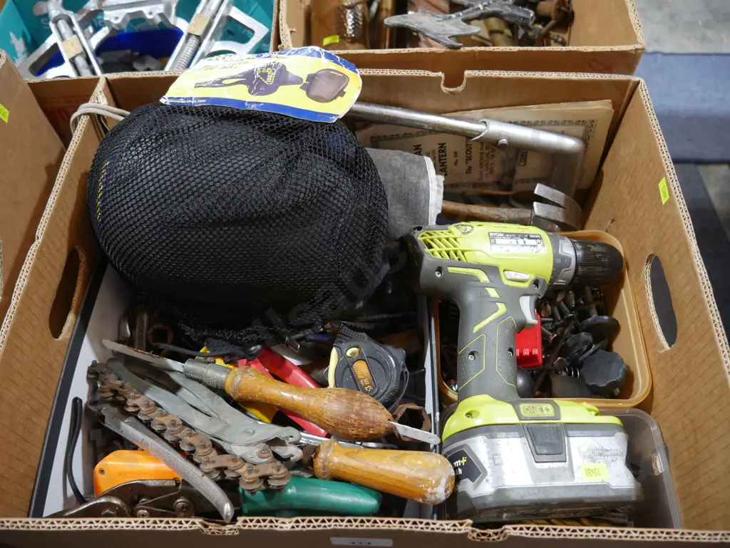 Battery drill hammer pliers etc Image 1++