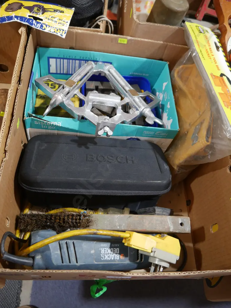 Assorted tools Image 1++