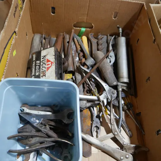 Vice grips, hammer drill bits etc