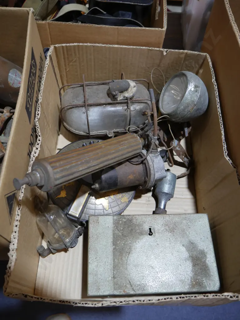 Vintage bike parts etc Image 1++