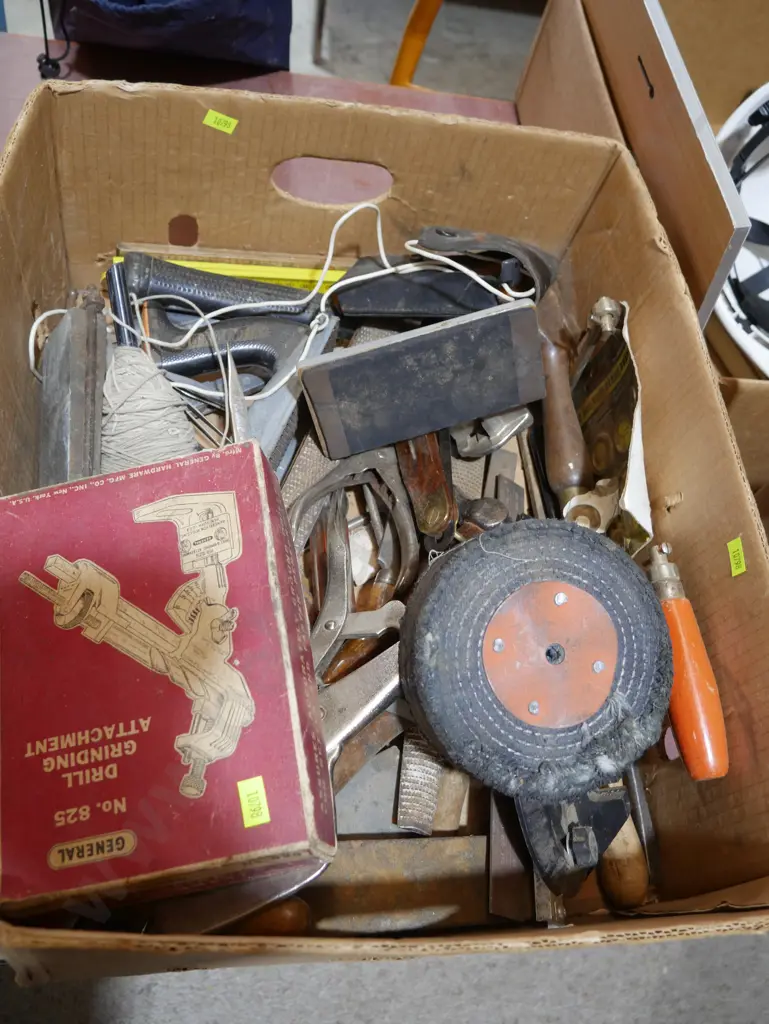 Assorted tools Image 1++