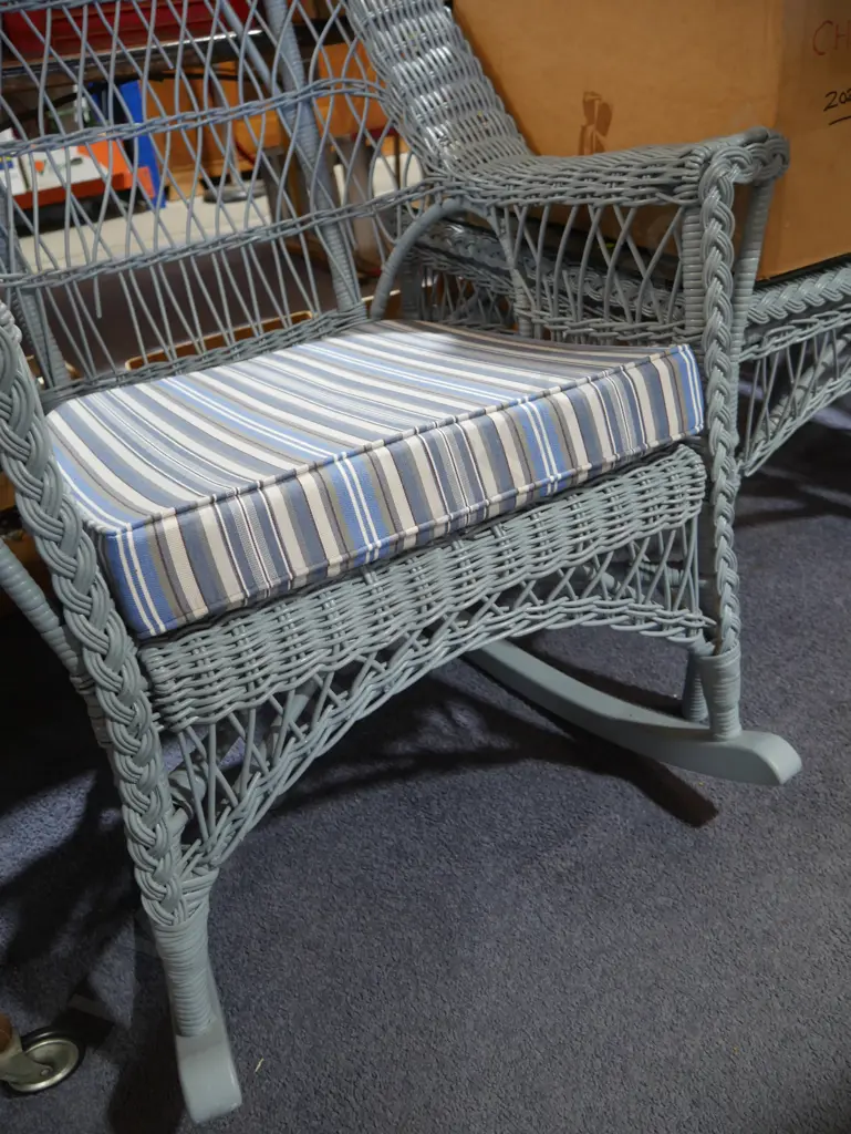 3 piece cane setting Image 1++