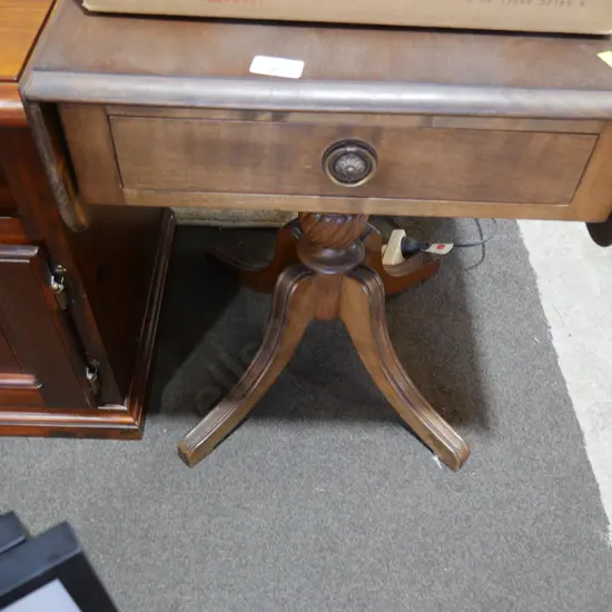 Drop leaf side table