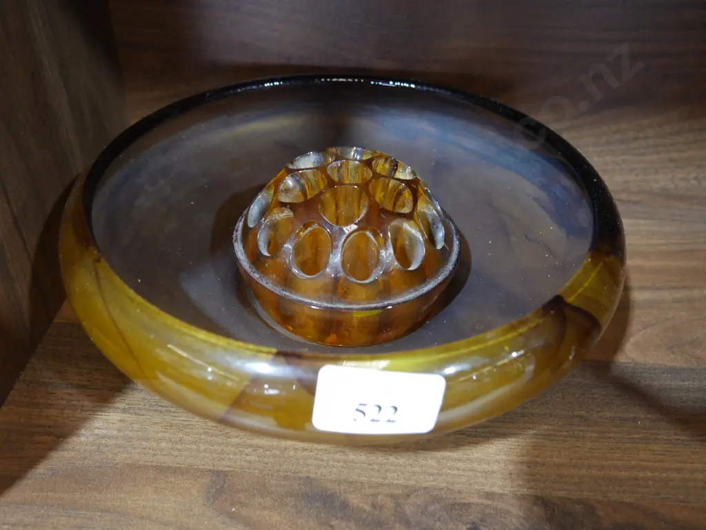 Depression glass bowl and frog Image 1++