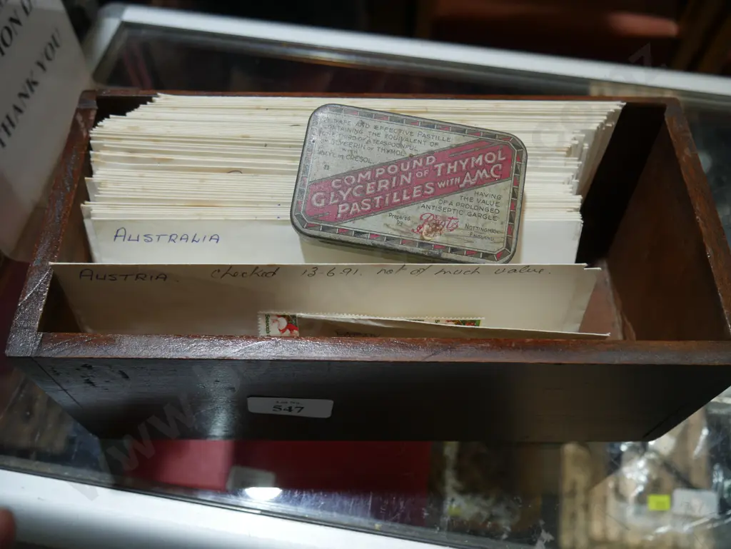 Loose stamps in envelopes and cigarette cards Image 1++