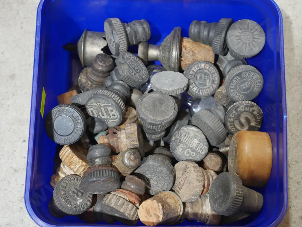 Stoppers for antique bottles Image 1++