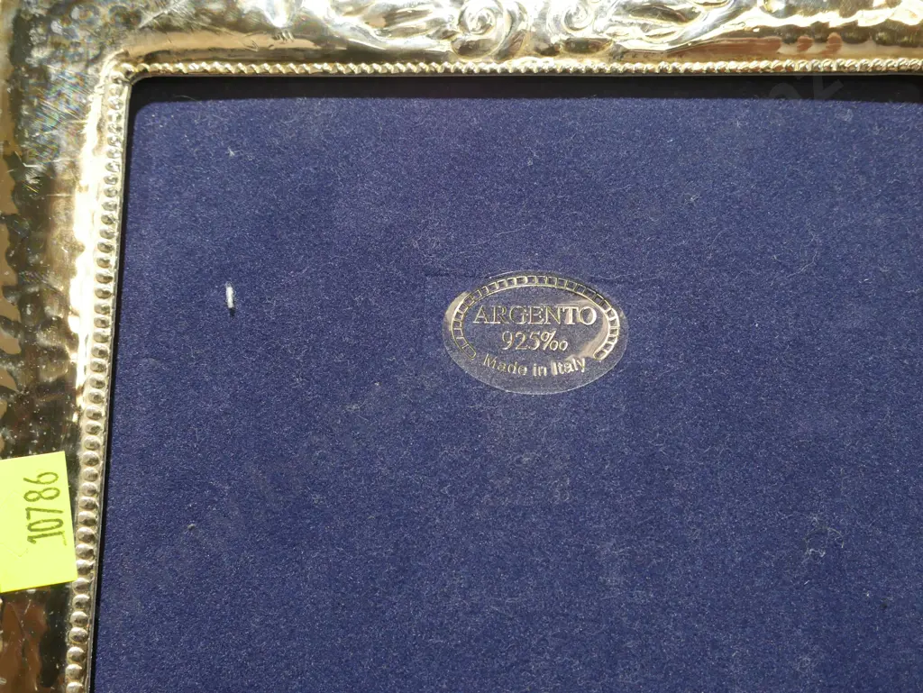 Silver framed photo frame Image 1++