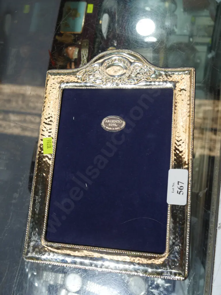 Silver framed photo frame Image 1++