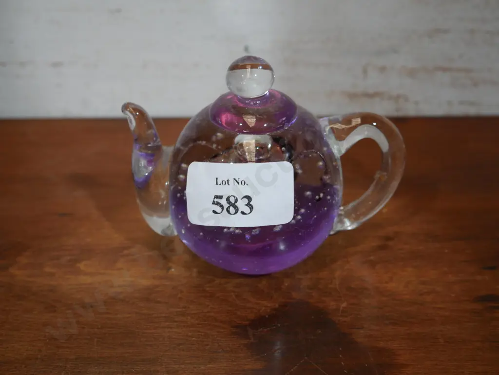 Glass teapot paperweight Image 1++