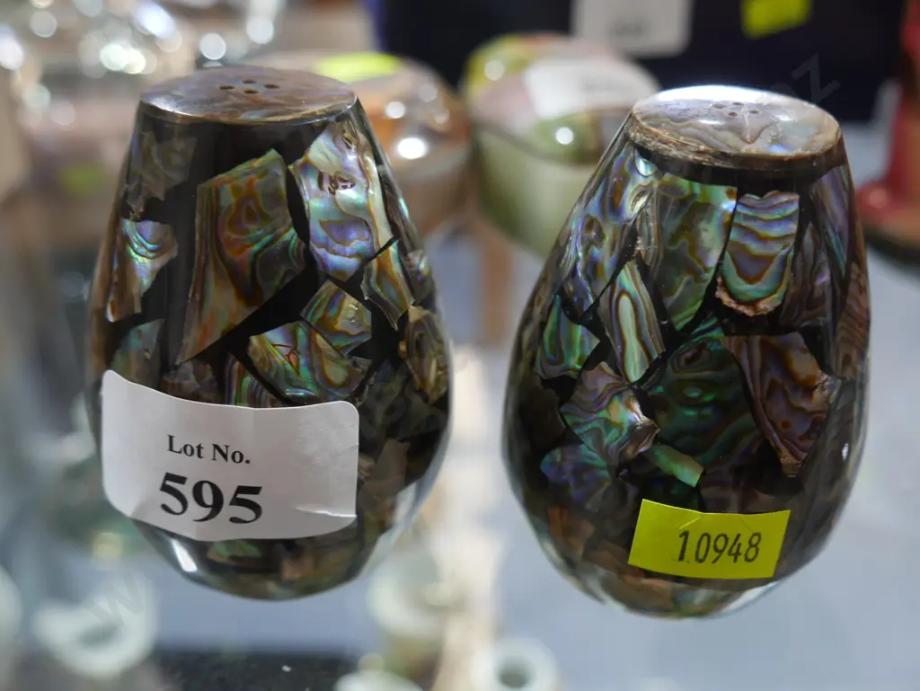 Paua shell salt and pepper Image 1++
