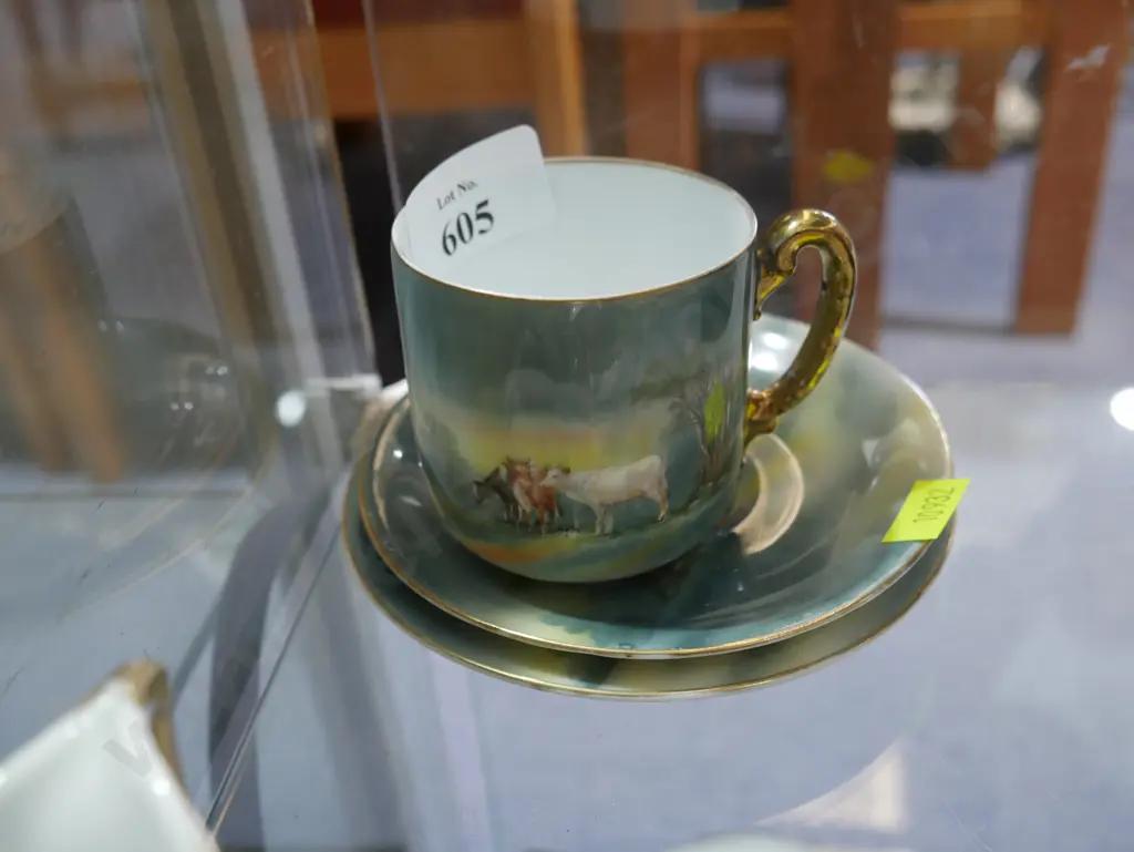 Royal Bayreuth cup, saucer and plate Image 1++