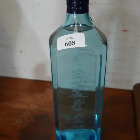 Bombay sapphire gin