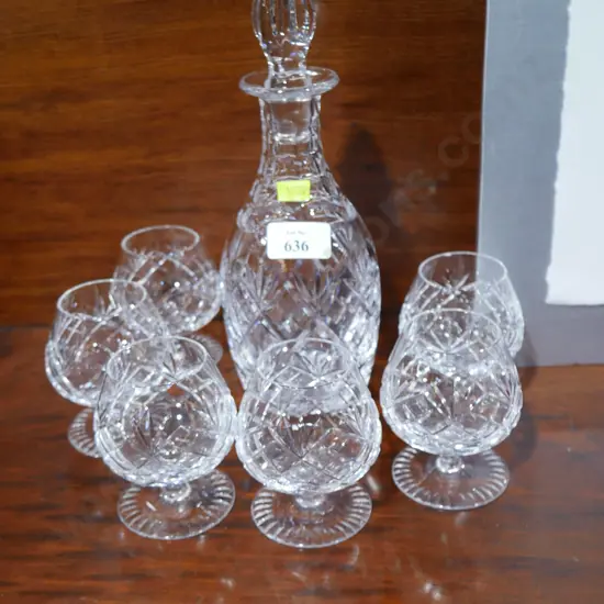 Crystal decanter set