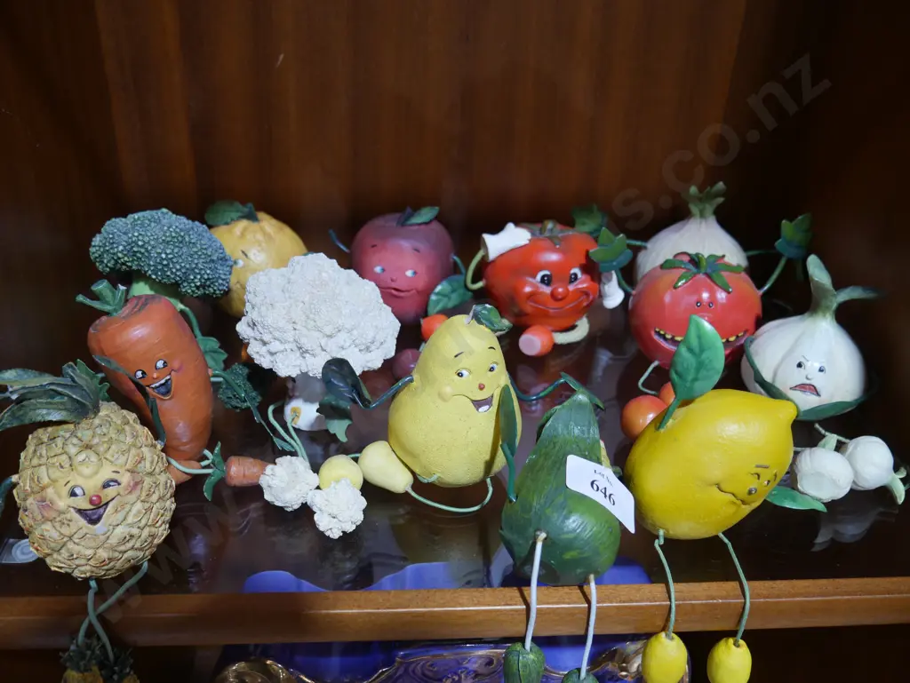 Ornamental fruits and veggies Image 1++