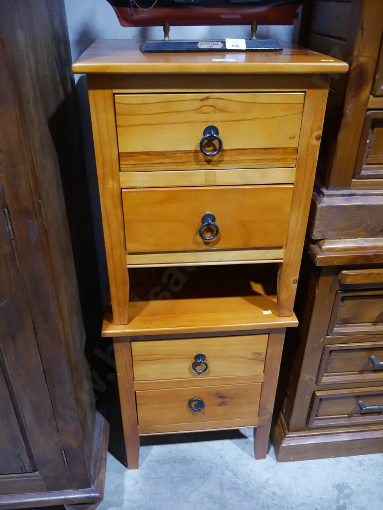 Pair of bedside drawers Image 1++
