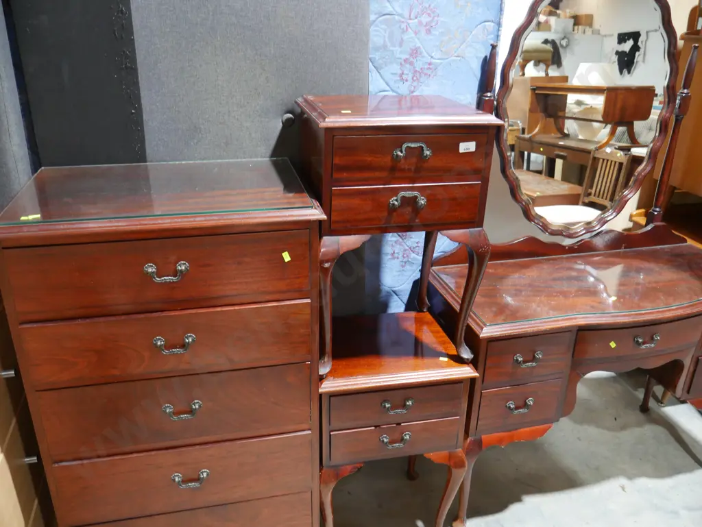 4 piece bedroom suite Image 1++