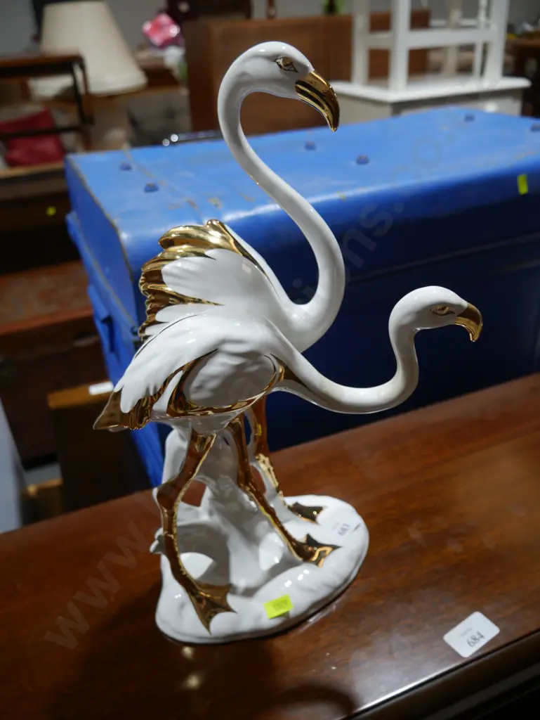 Porcelain flamingos figurine made in Italy Image 1++
