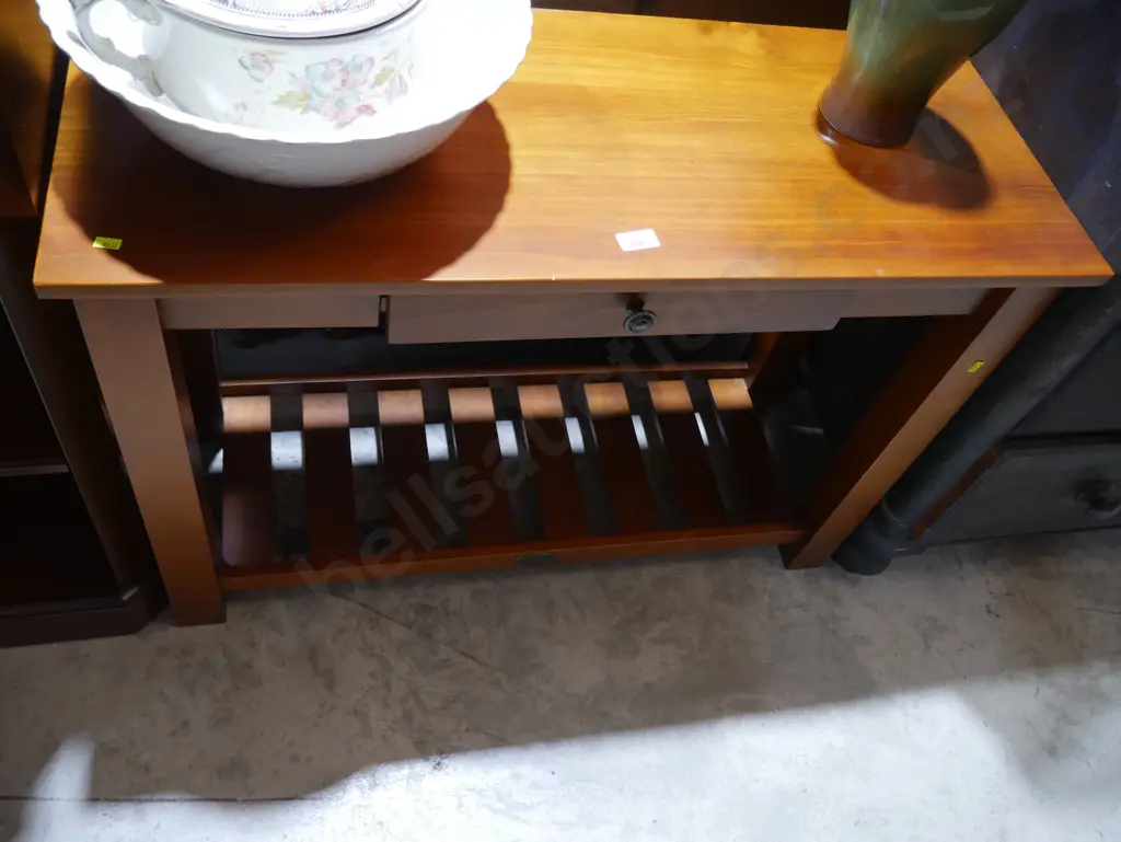 One drawer hall table Image 1++