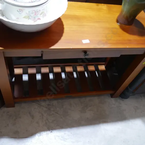 One drawer hall table
