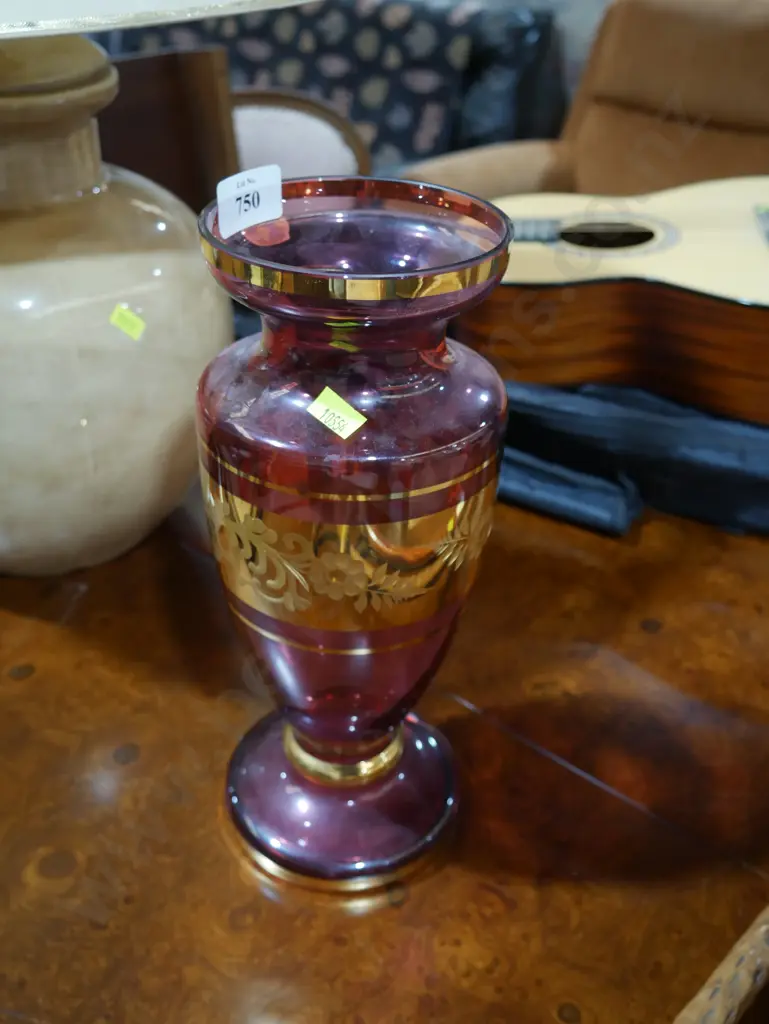 Glass vase Image 1++