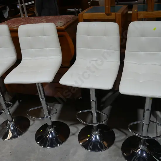 4 bar stools