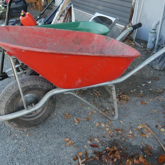 Wheel barrow