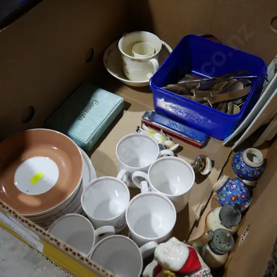 Susie Cooper trios etc