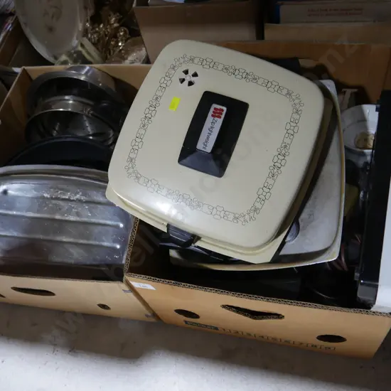 2 boxes kitchenware etc