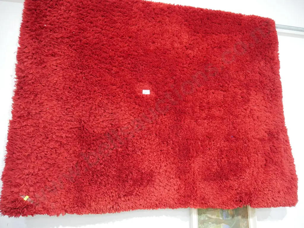 Red floor mat Image 1++