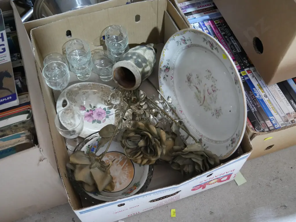 China, glassware etc Image 1++