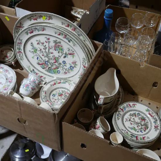 2 X Johnson Bros, Indian Tree dinnerware