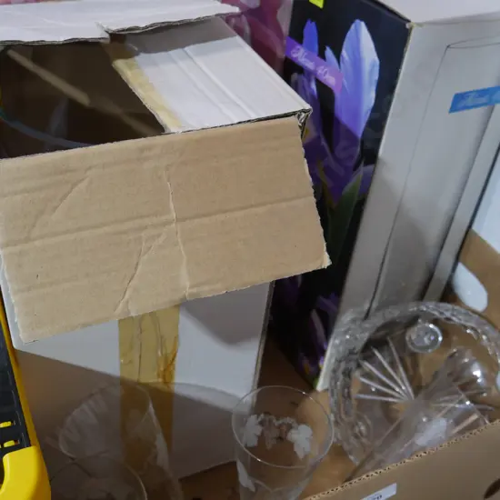 Crystal, glassware etc