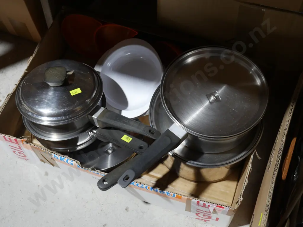 Pots and pans Image 1++