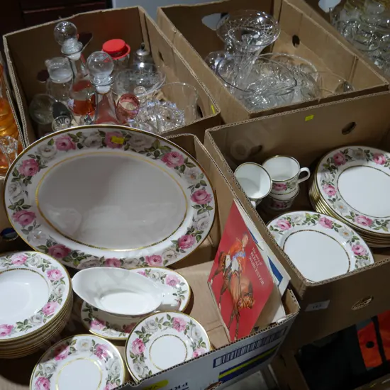 2 boxes Royal Worchester china, Royal Garden.