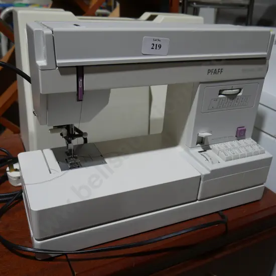 Pfaff sewing machine