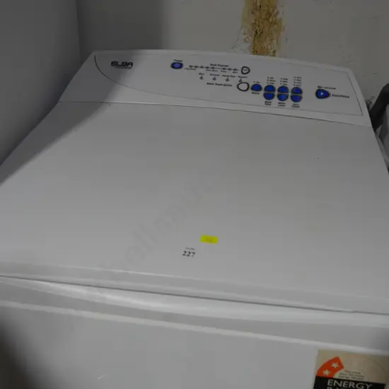 F&P washing machine