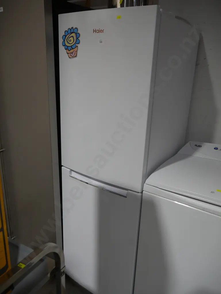 Haier fridge freezer Image 1++