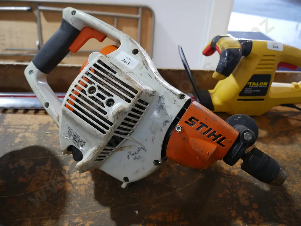 Stihl drill Image 1++