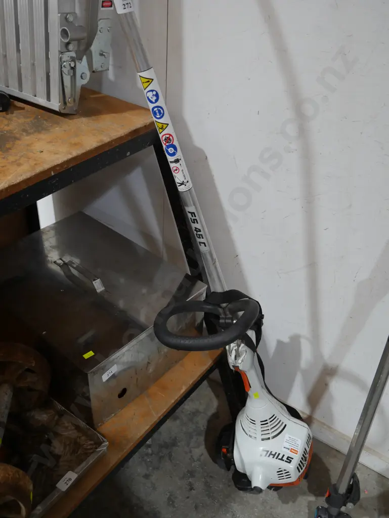 Stihl trimmer Image 1++