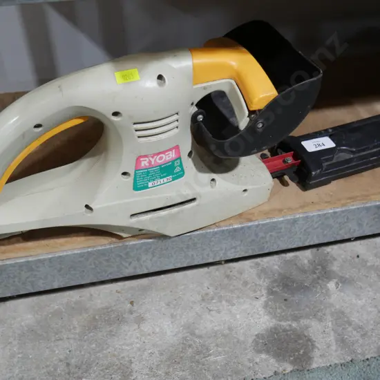 Ryobi hedge trimmer