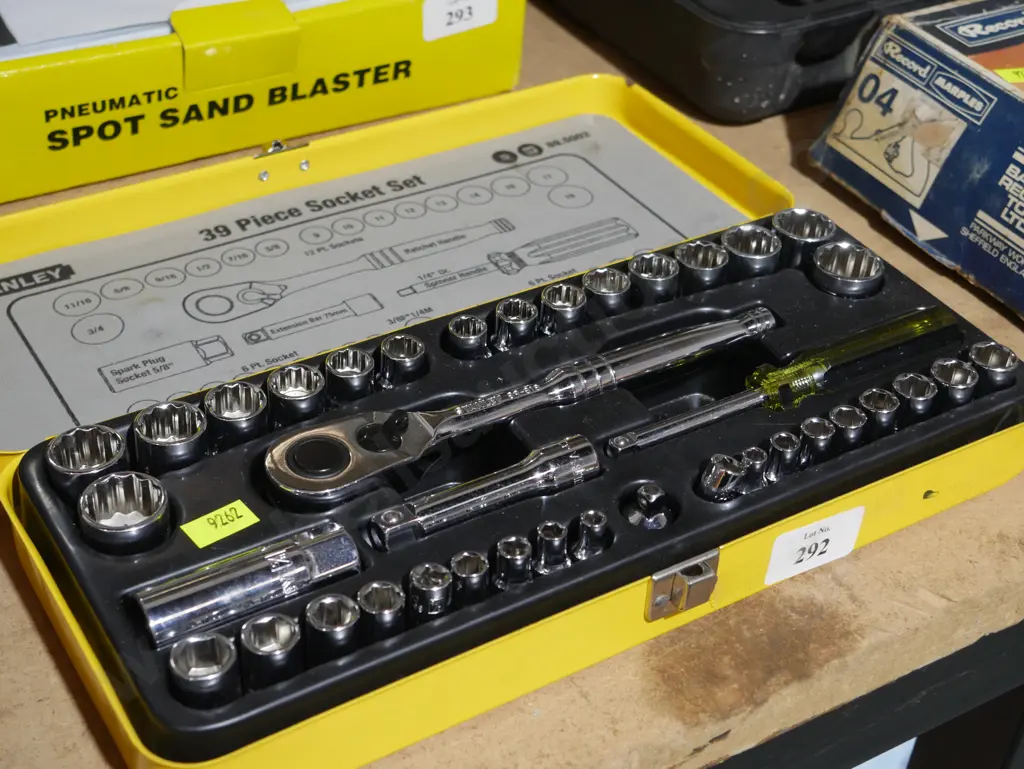 Stanley socket set Image 1++