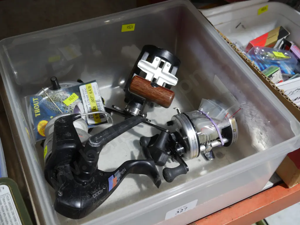 Fishing reels Image 1++