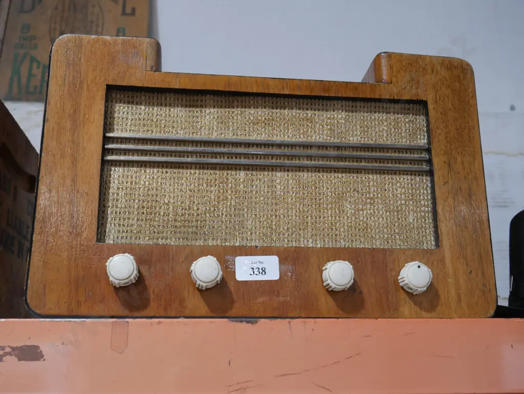 Valve radio Image 1++